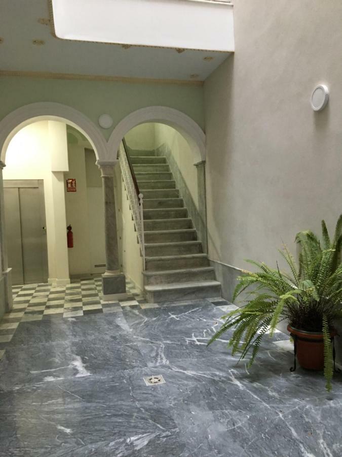 Apartamento Nuevo En Casa Tipo Palacio Cádis Exterior foto